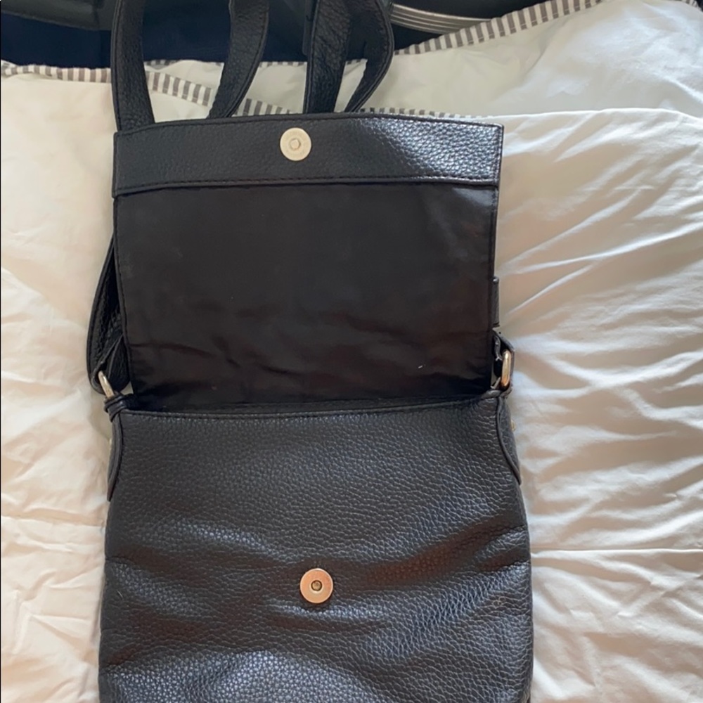 Purse - Picture 2 of 4